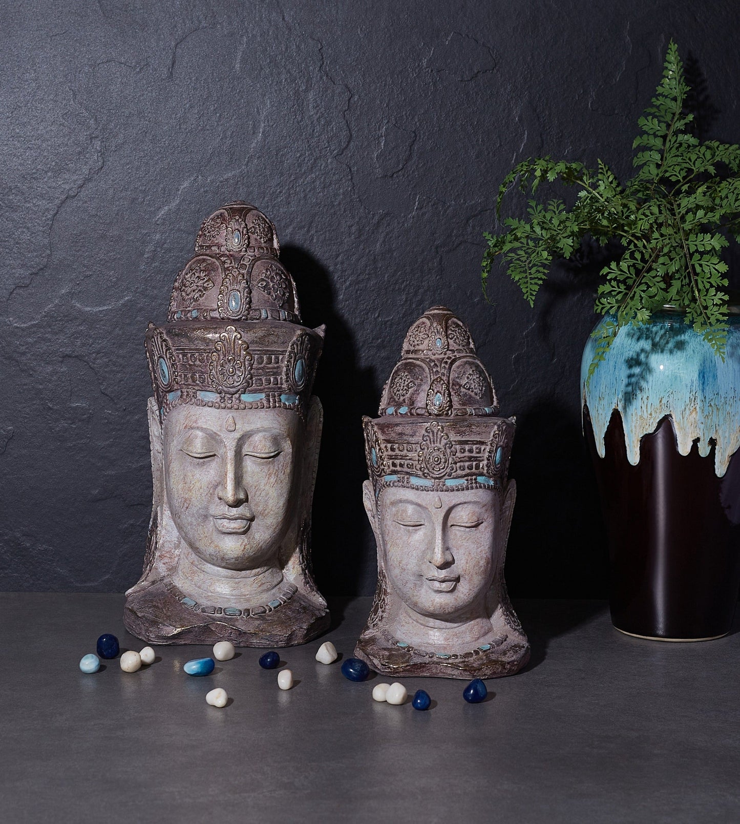 Taara Head Sculpture
