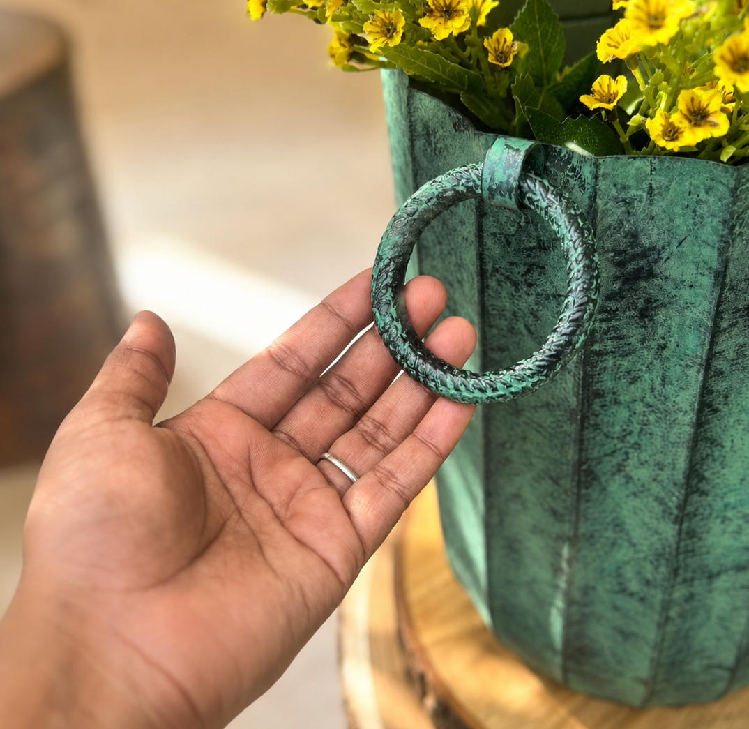 Patina Ribbed Indoor Planter