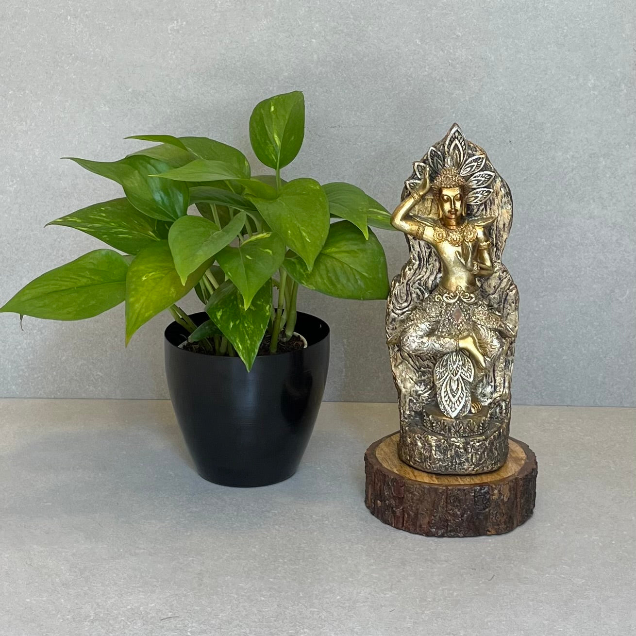 Antique Gold Buddha Statue