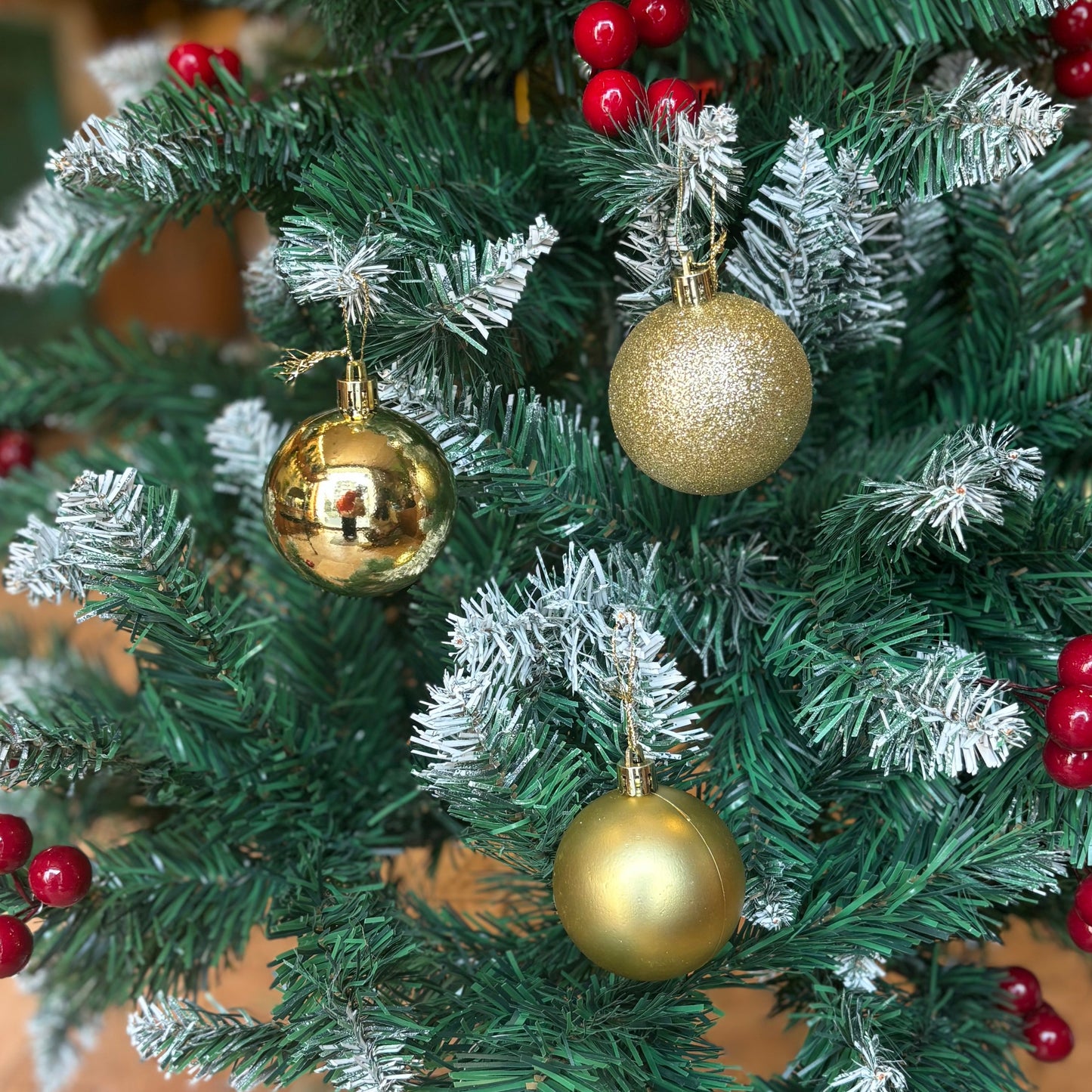Christmas Tree Decoration Pack of - 6 Golden Balls