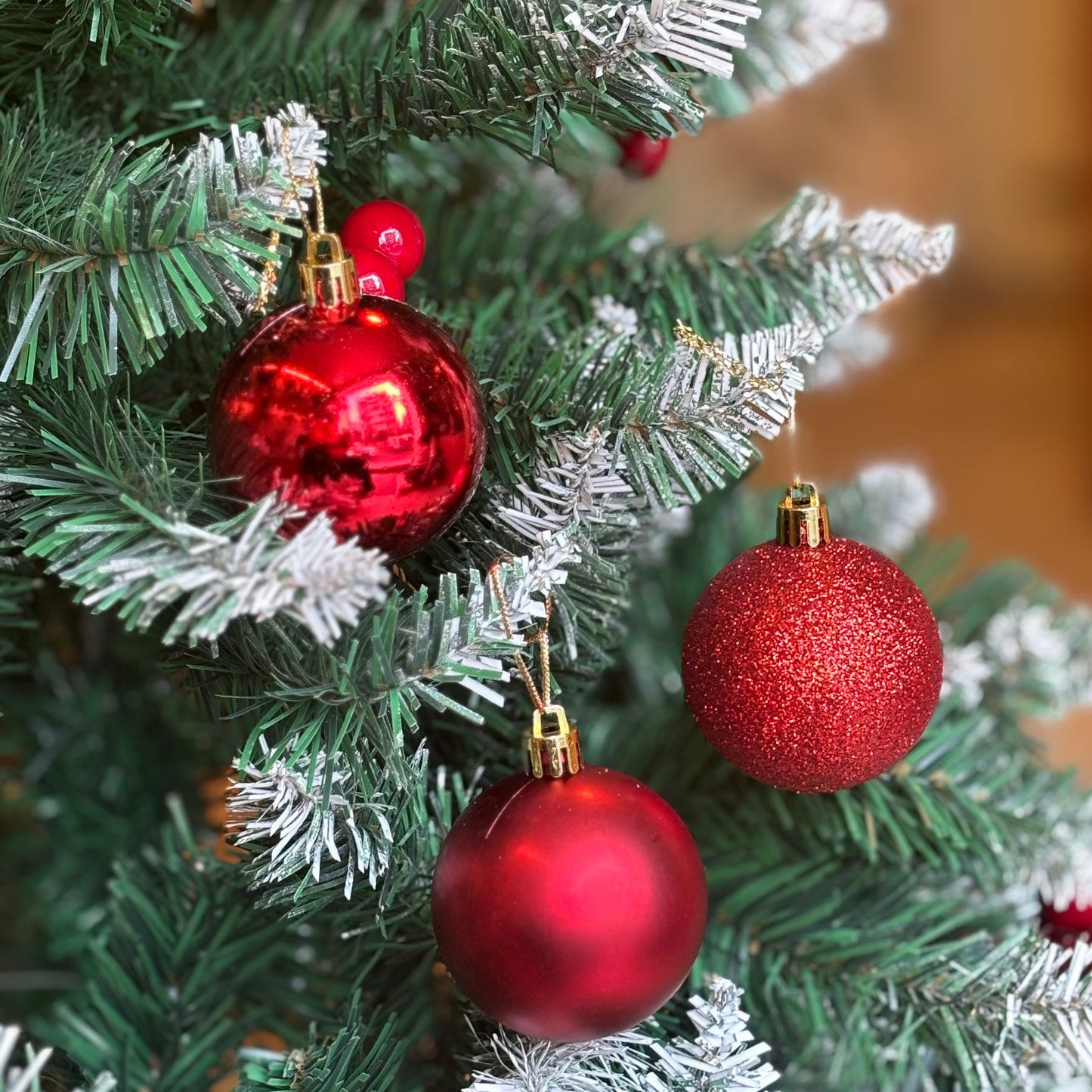 Christmas Tree Decoration Pack of 6 Red Balls