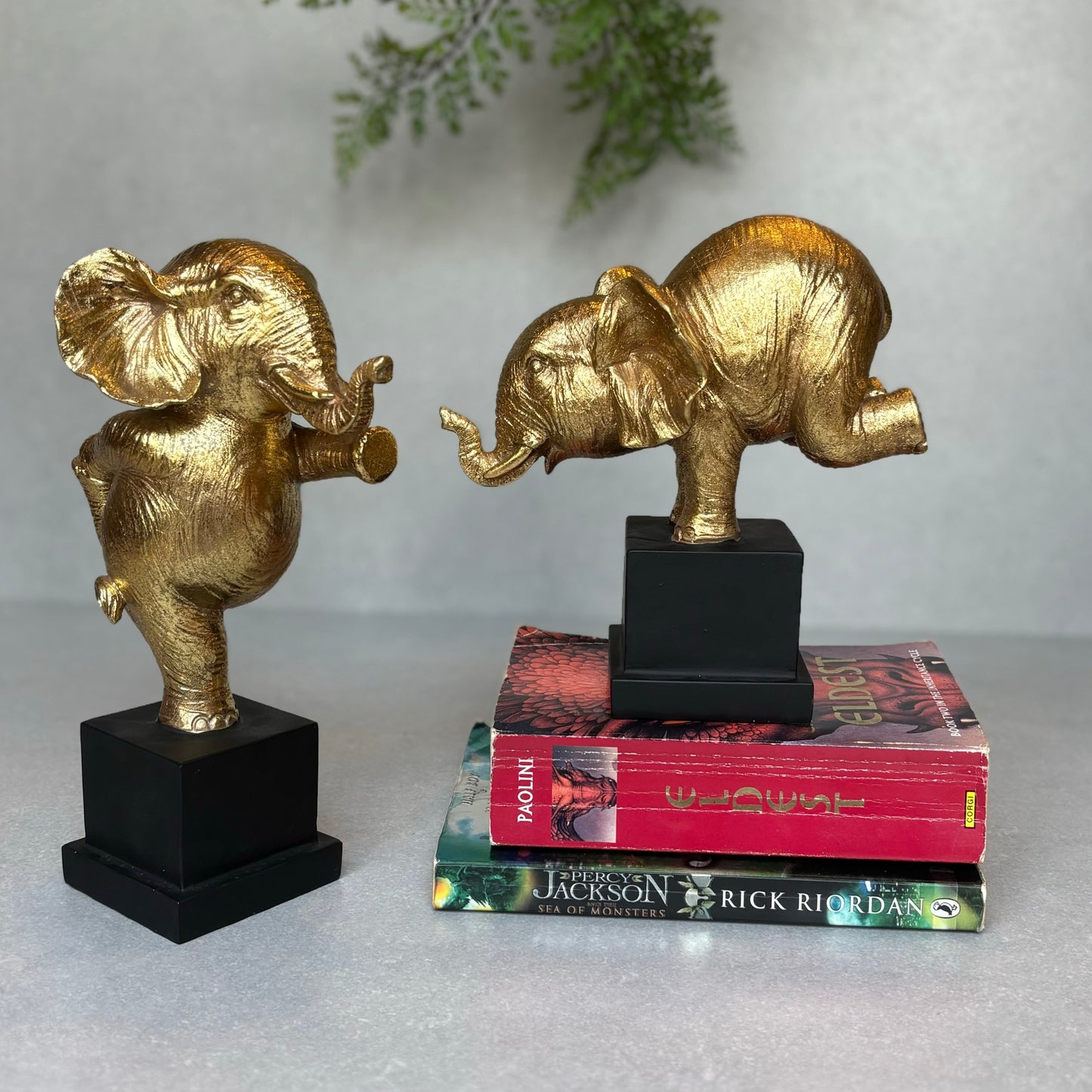 Cute Gold Elephant Figurines - Set of 2