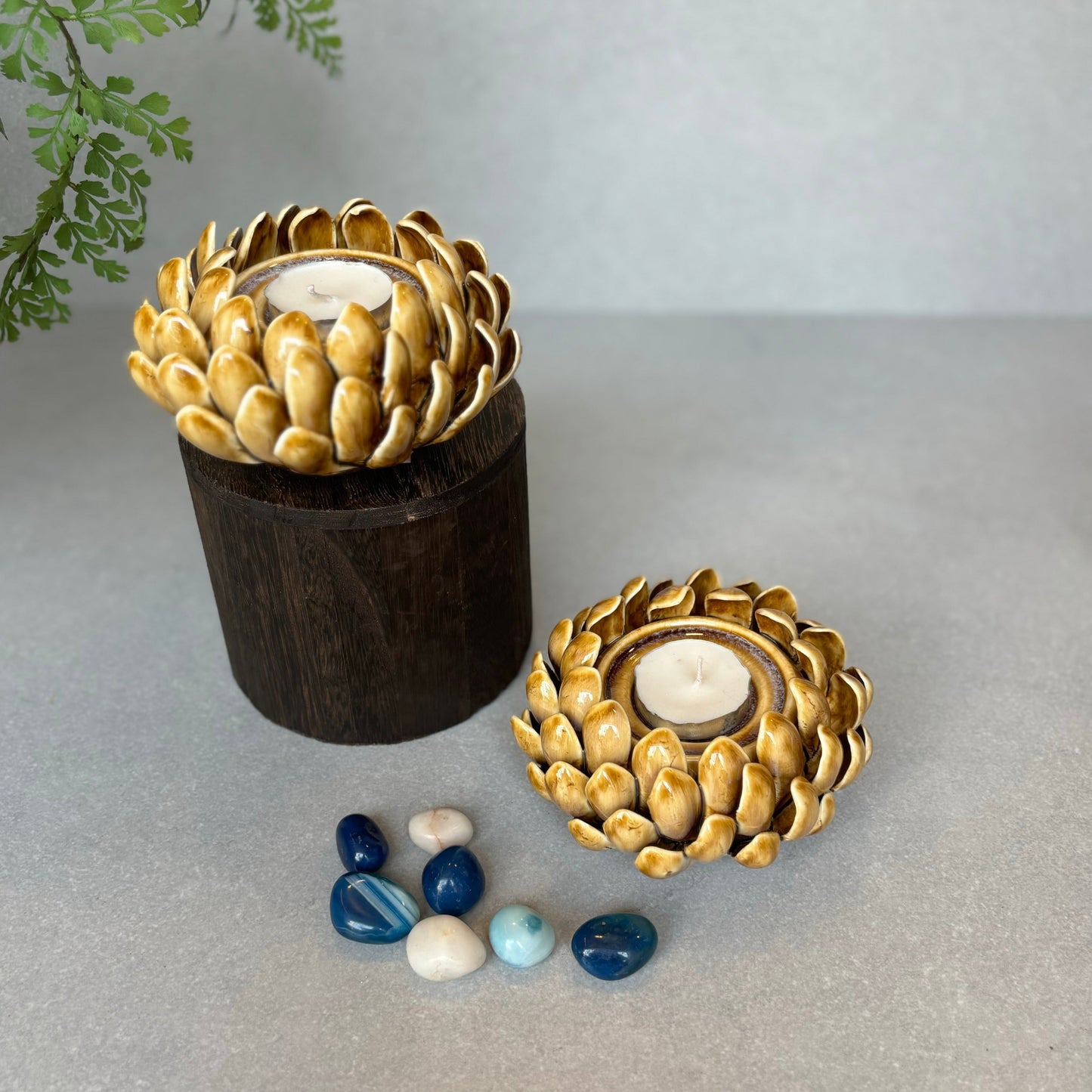 Chrysanthemum Ceramic T-Light Holder