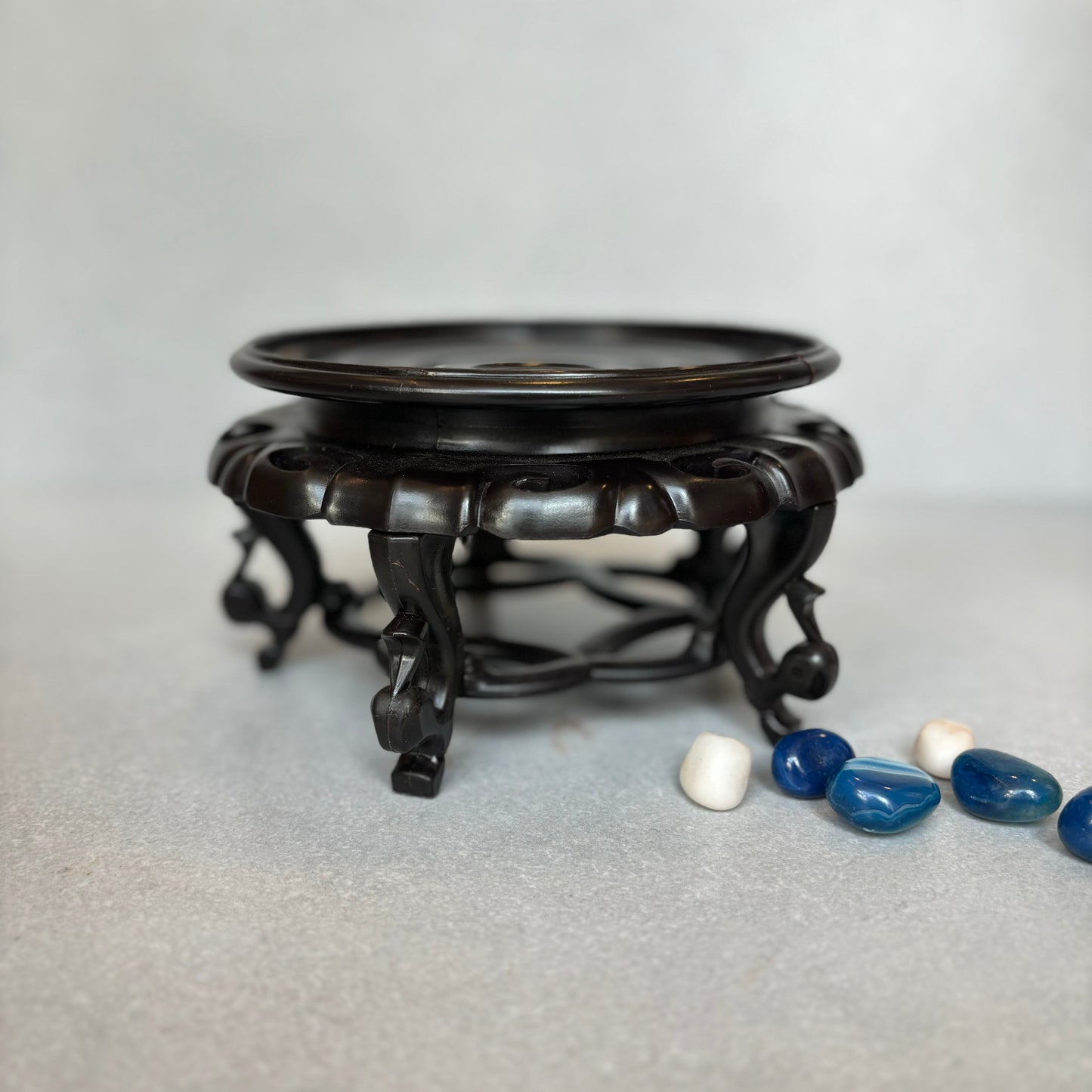 Display Base With Legs