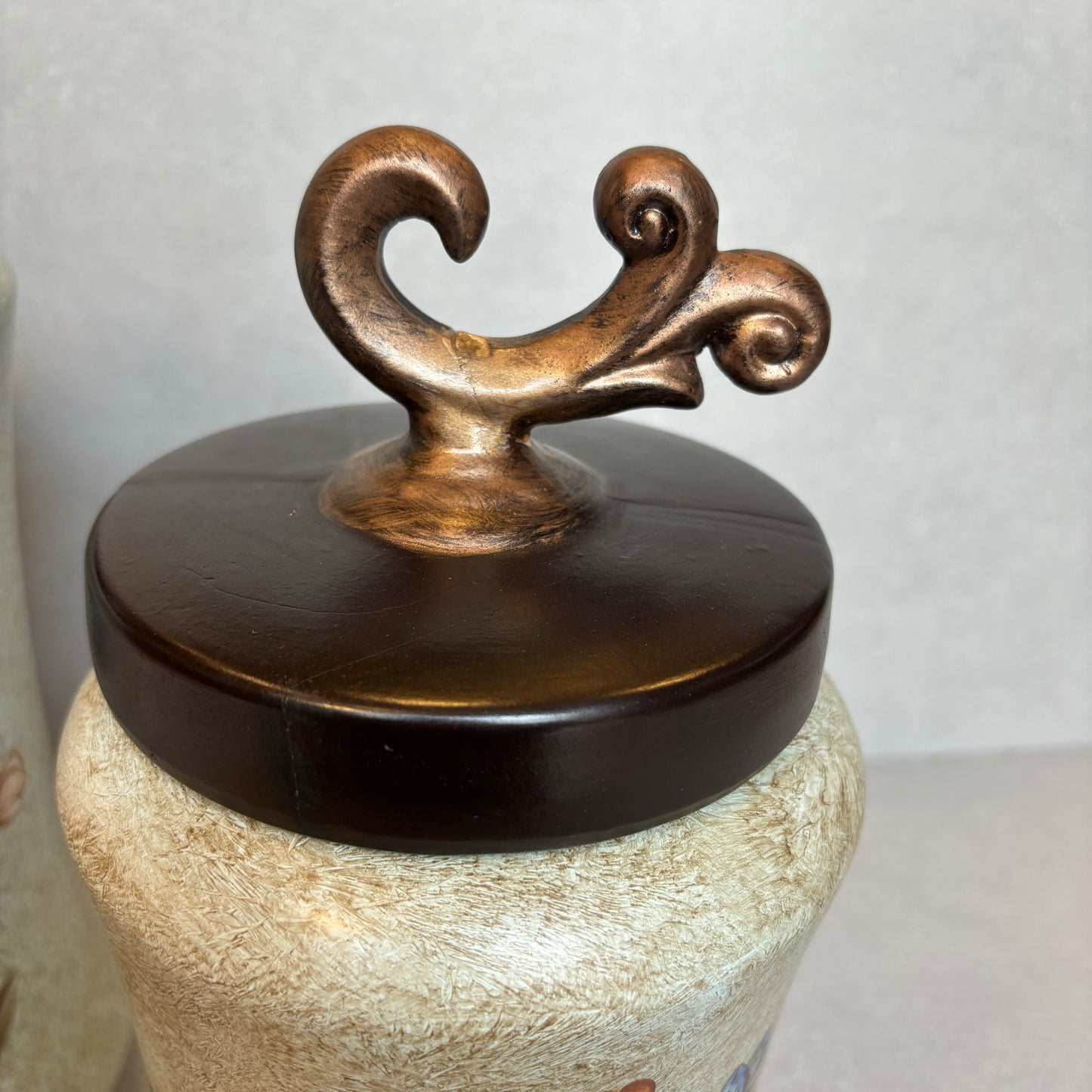 Decorative Butterfly Jar With Lid