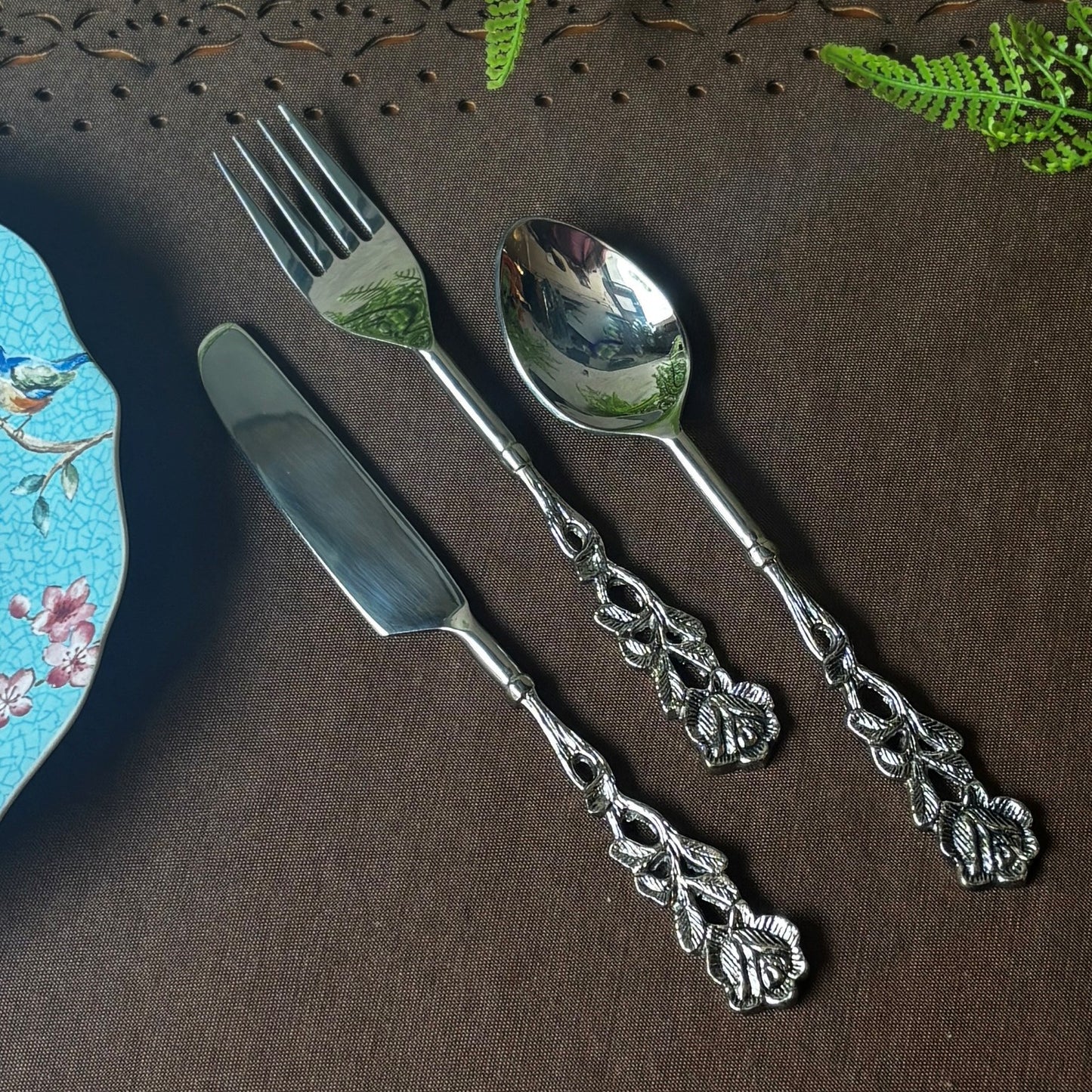 Antique Rose Table Knifes - Set Of 4