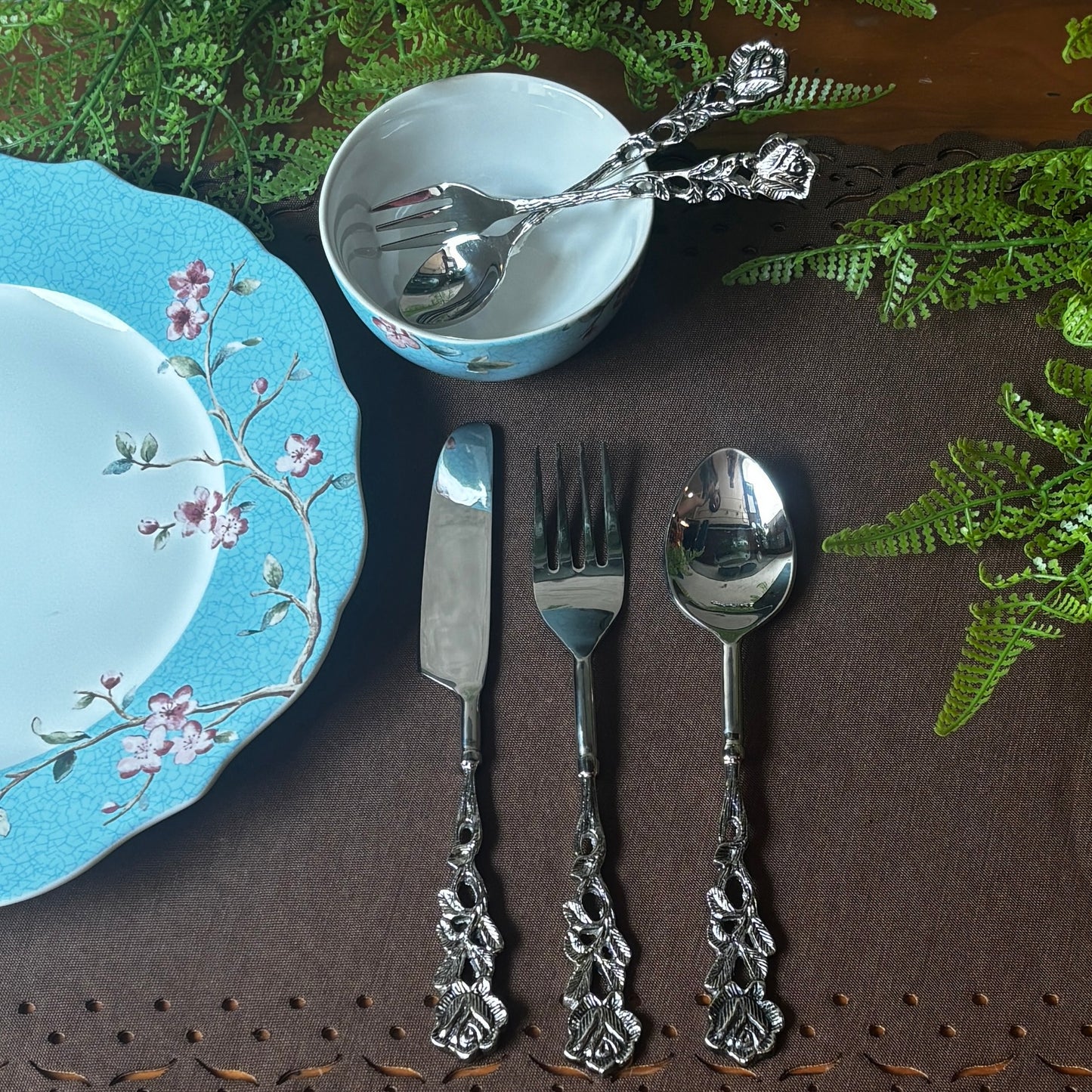 Antique Rose Table Knifes - Set Of 4