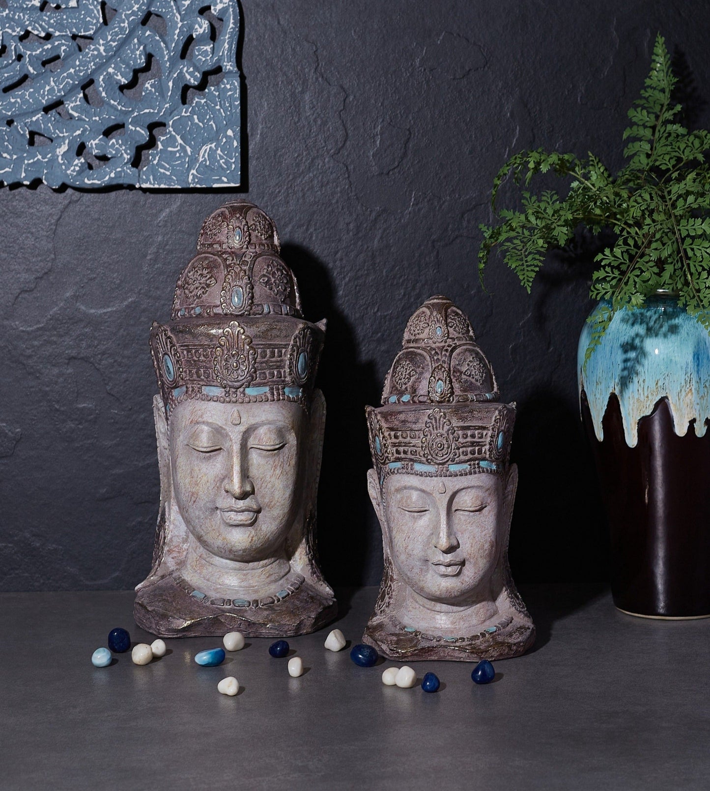 Taara Head Sculpture