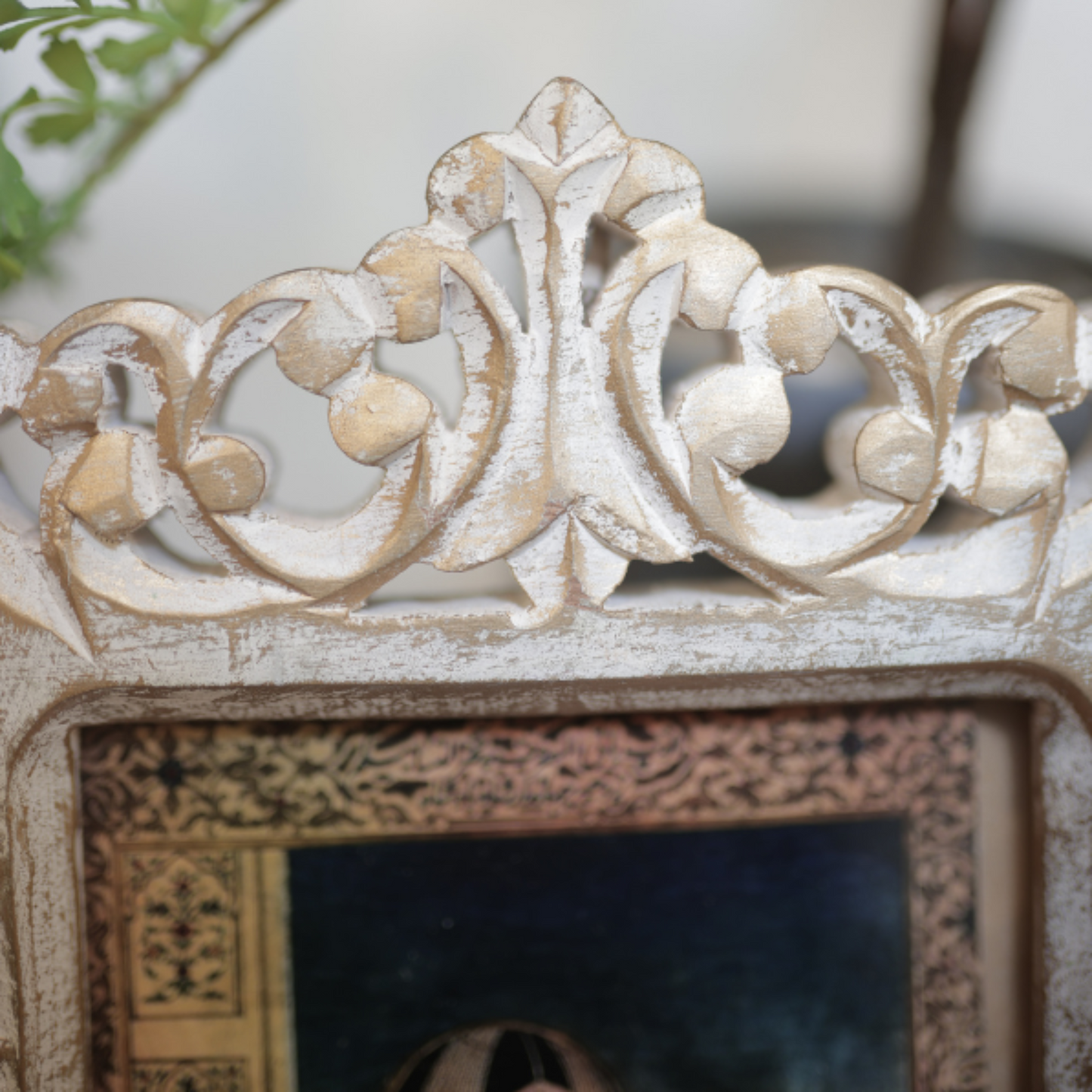Carved Wooden Photoframe White