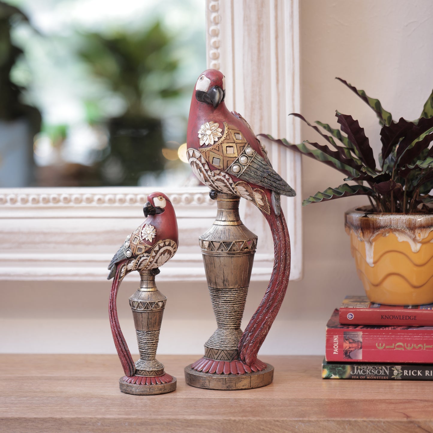Scarlet Macaw Sculpture
