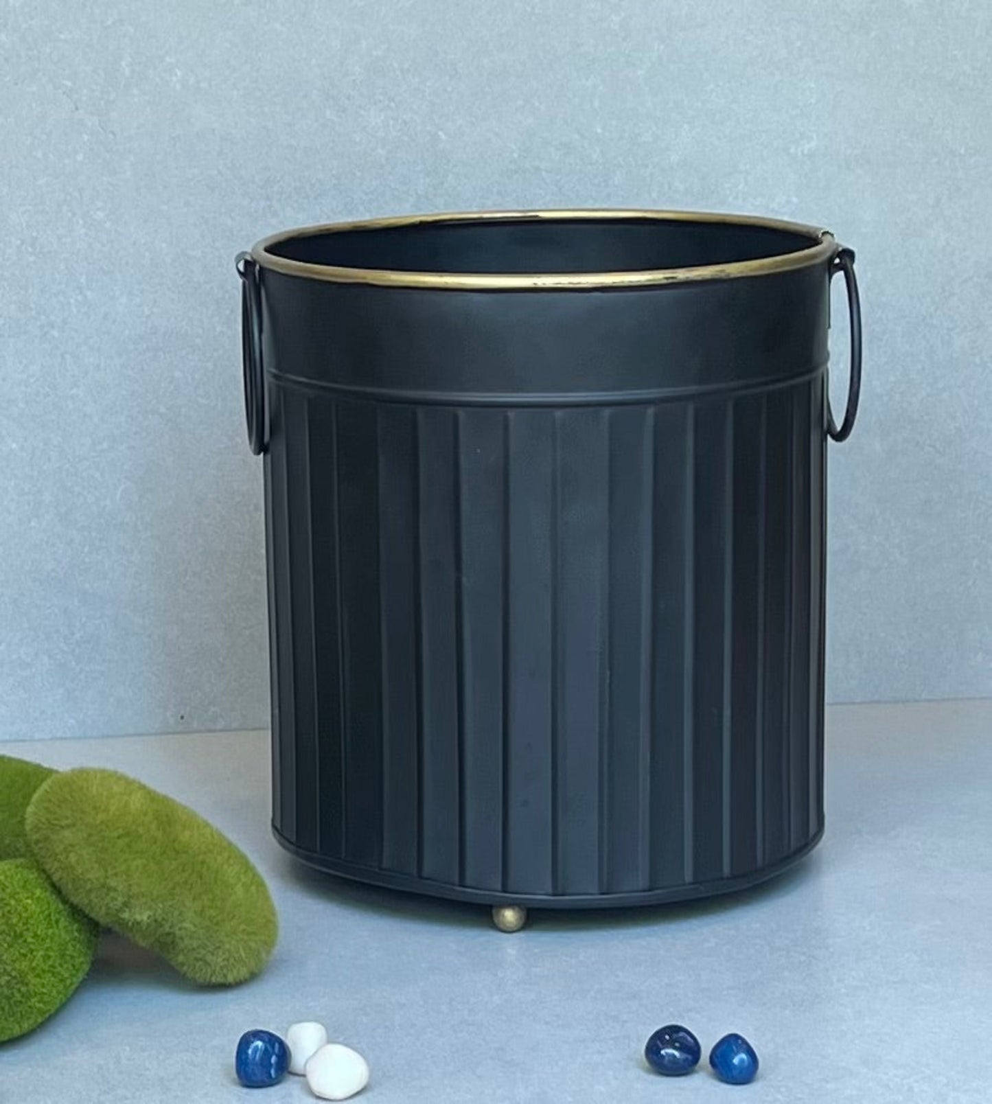 Round Ribbed Metal Planter