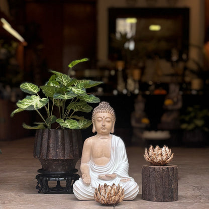 Serene Sitting Buddha Sculpture