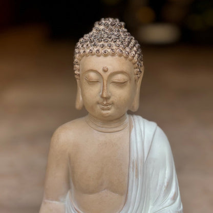 Serene Sitting Buddha Sculpture