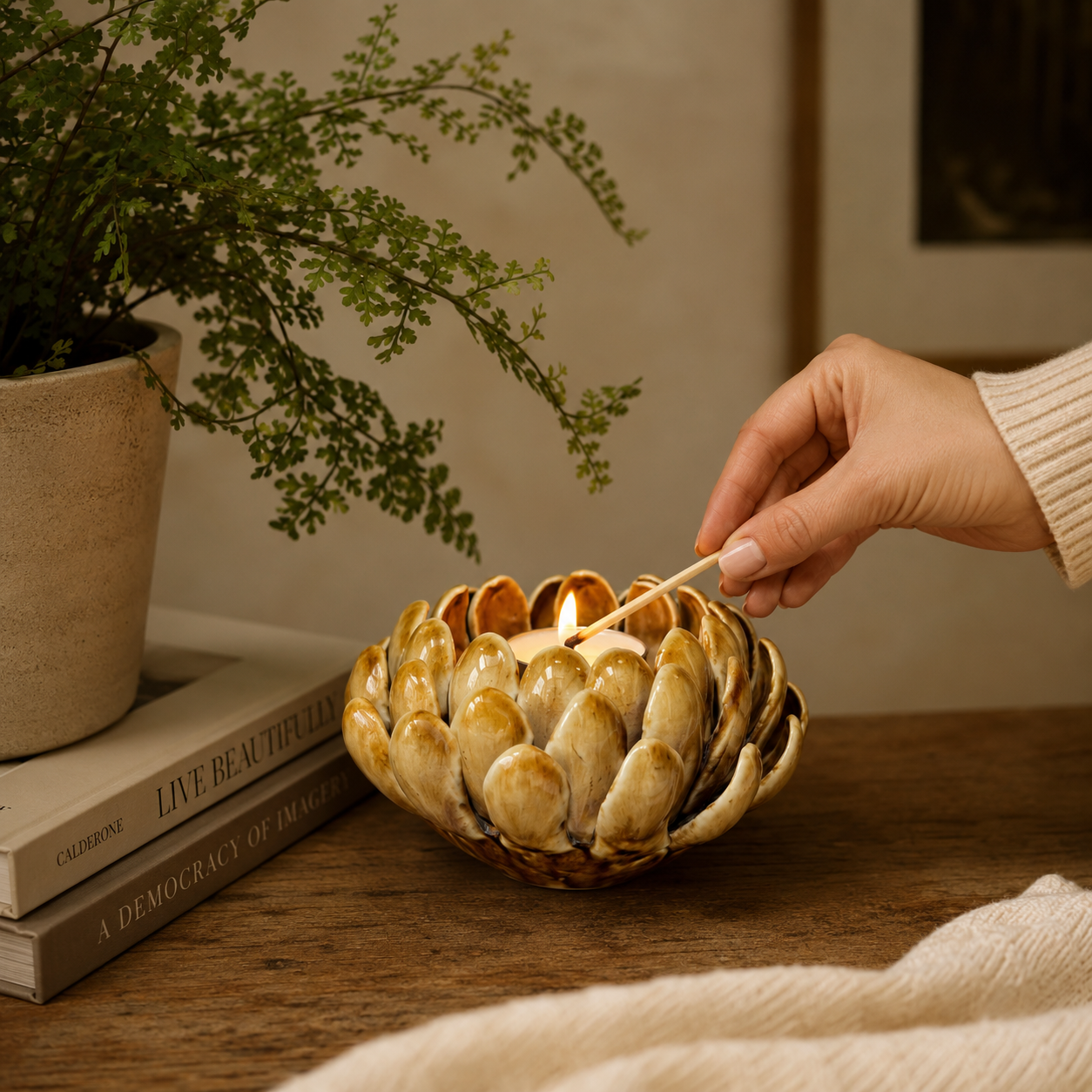Chrysanthemum Ceramic T-Light Holder