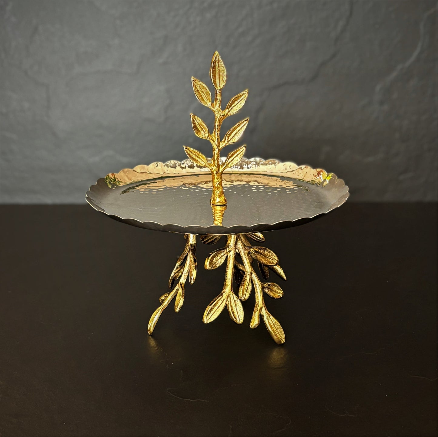 Leaf Single Tier Serving Stand