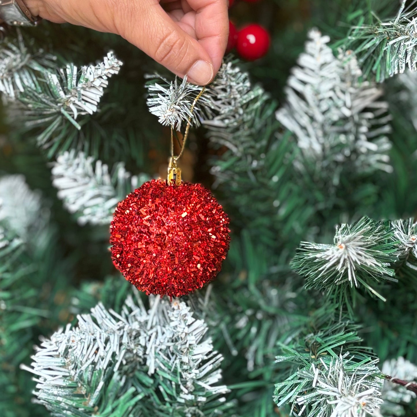 Christmas Tree Decoration Pack of -16 Red Balls