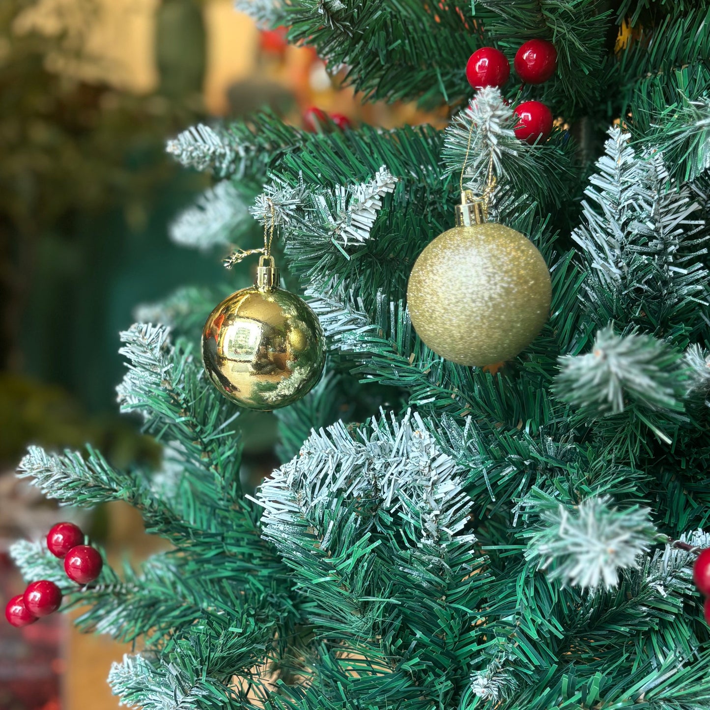 Christmas Tree Decoration Pack of - 6 Golden Balls