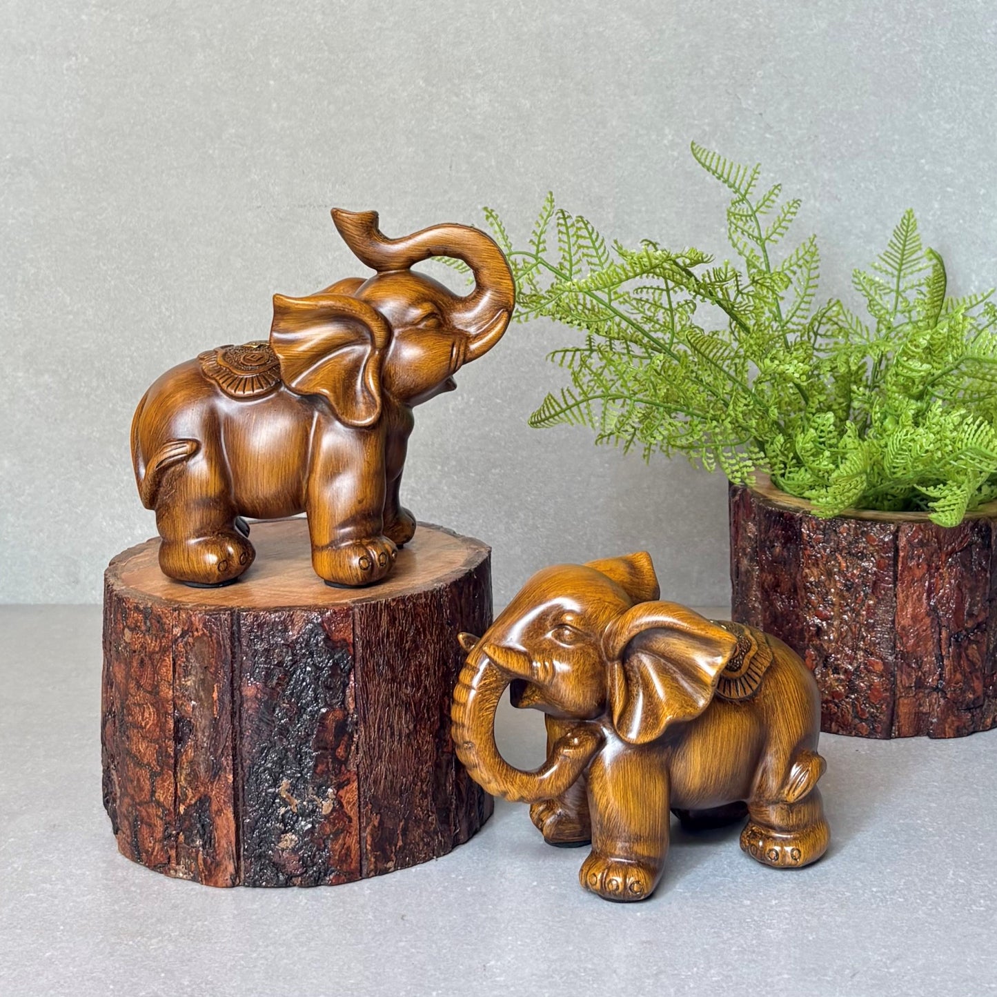 Cute Elephant Pair Sculpture