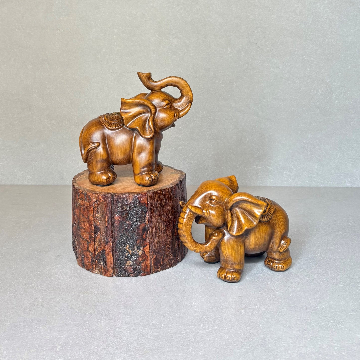 Cute Elephant Pair Sculpture