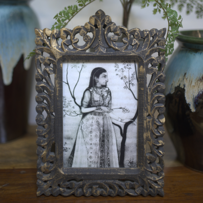 Carved Wooden Photoframe Gold