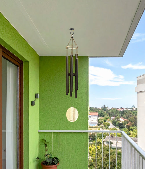 Silver Windchime – This beautifully designed wind chime is perfect for anyone who enjoys the sound of nature | INARA