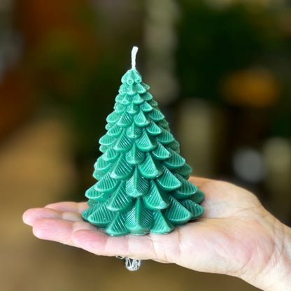 Tea Rose Christmas Tree Soy Candle - Green – close-up detail view | INARA