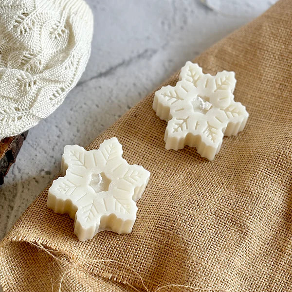 Tea Rose Snow Flake Soy Candle – texture and finish detail | INARA