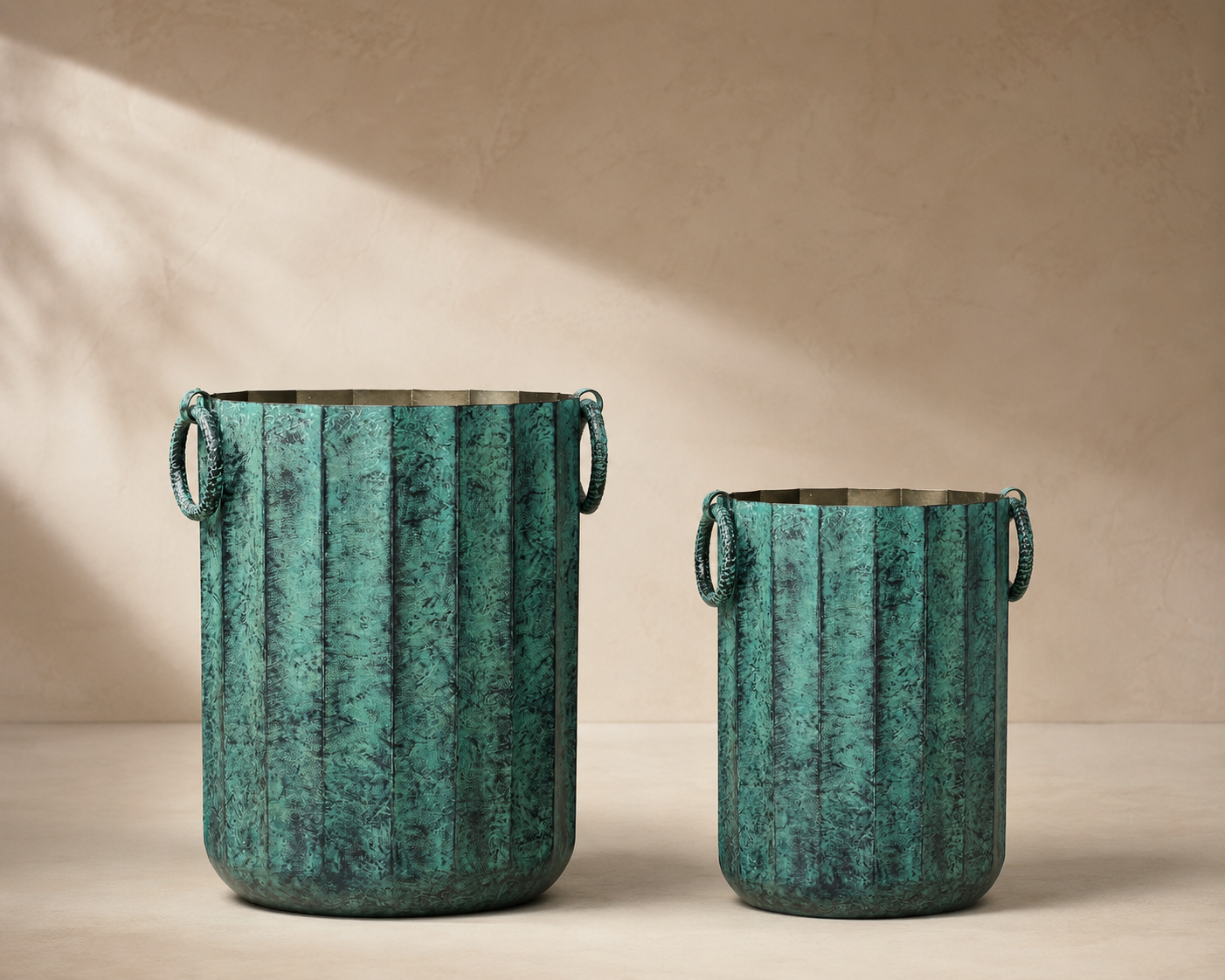 Patina Ribbed Indoor Planter
