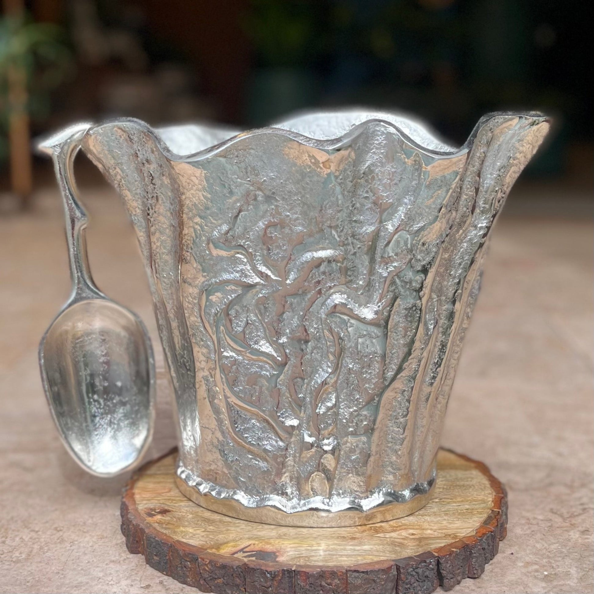 Handcrafted ice bucket ideal for serving ice at parties